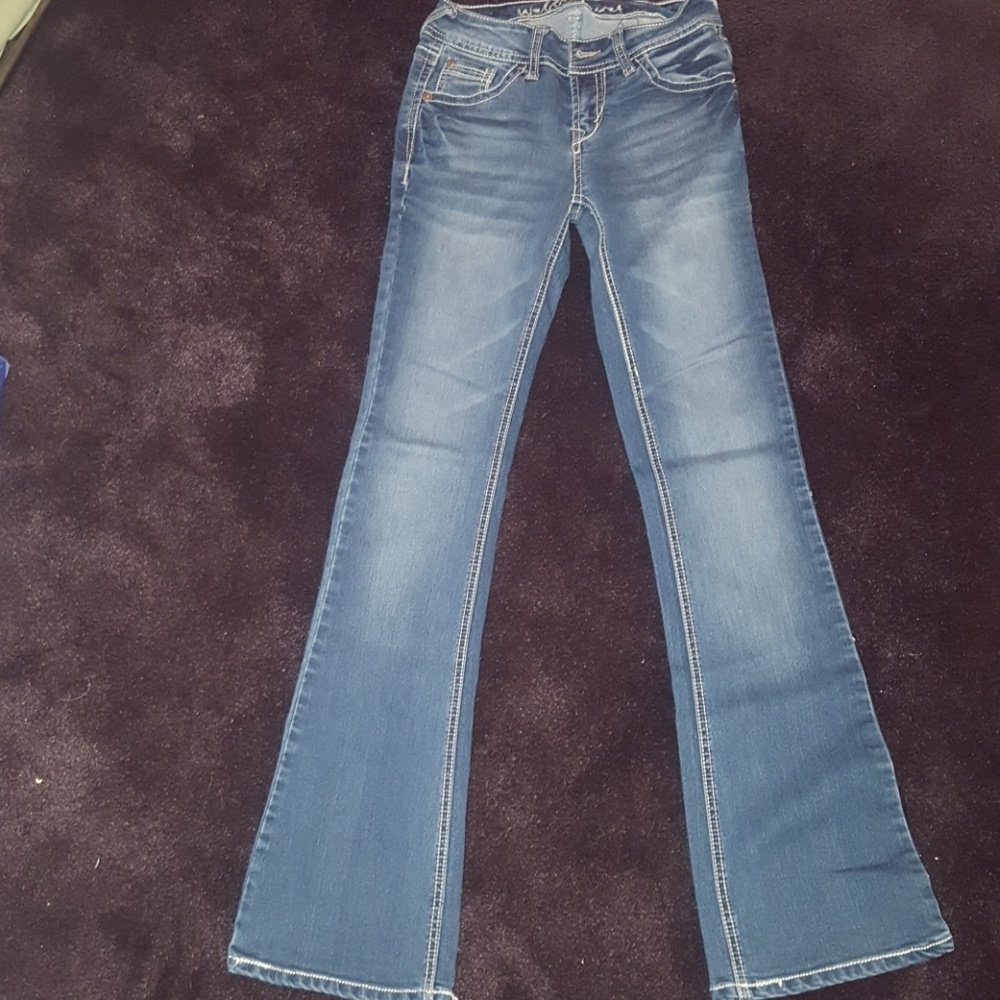 Wall flower jeans